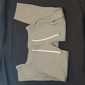 Vuori Ripstop Pants Army Green Womens Small with Drawstring and Zip Pockets